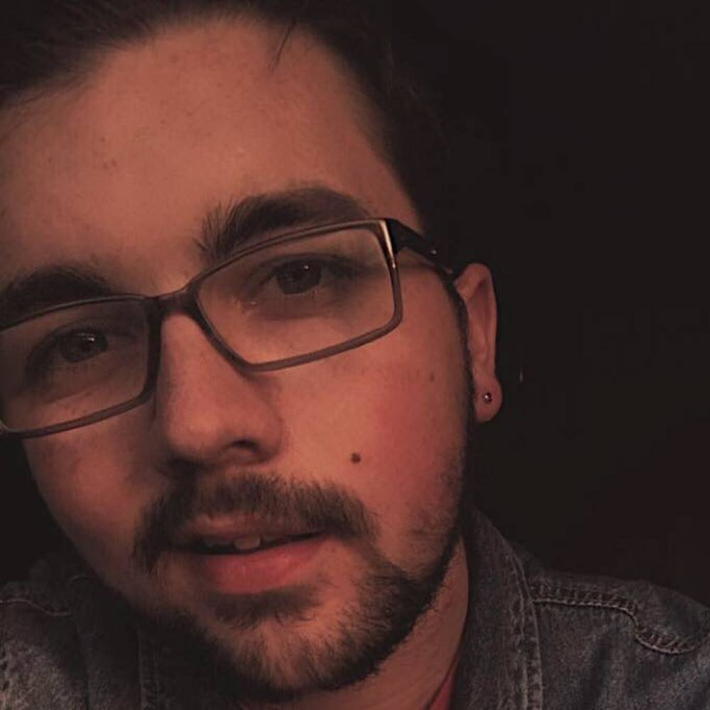 Meet your Posher, Adrian